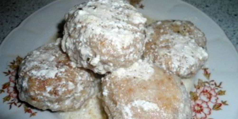 Рецепт тефтели со сметанной подливкой