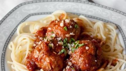 Тефтели со спагетти