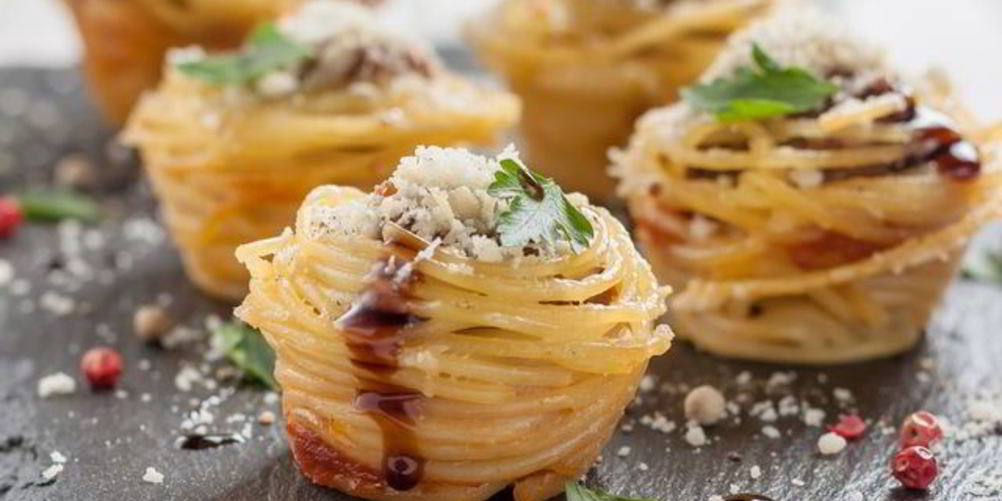 Рецепт тефтели в гнездах из спагетти