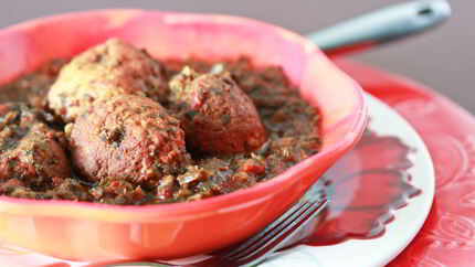 Тефтели в горшочках