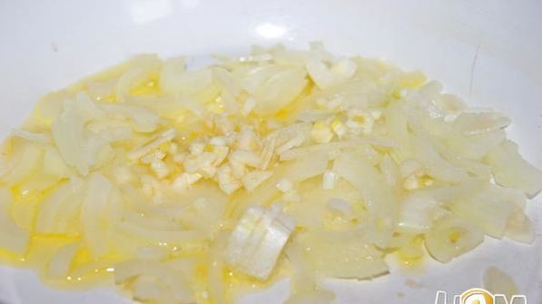 тефтели в грибном соусе с сыром