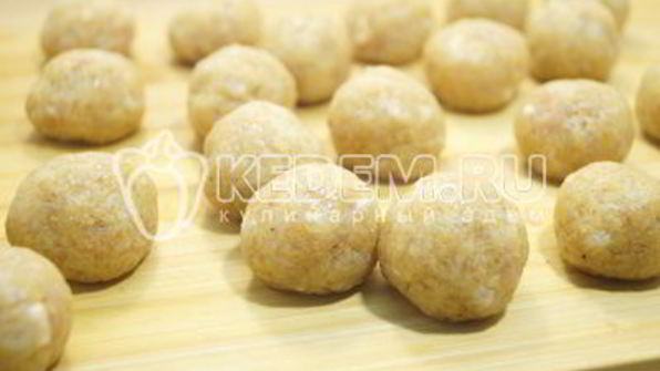 тефтели в сливочном соусе