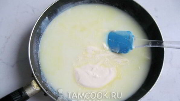 тефтели в сырном соусе