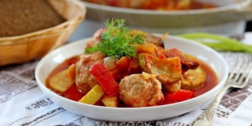 Рецепт тефтели запеченные с овощами