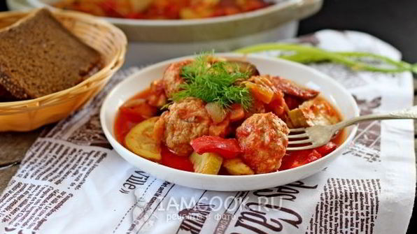 тефтели запеченные с овощами