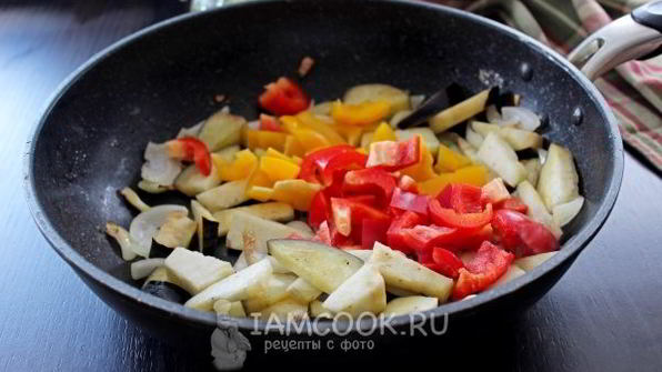 тефтели запеченные с овощами