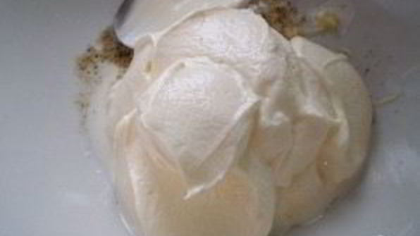 тефтели, запеченные в духовке в сметанном соусе