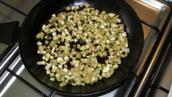 тефтельки по-гречески с дзадзыки