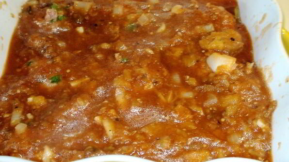 тефтельки, запеченные в баклажанном соусе