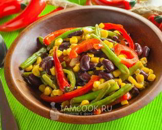 Текс-мекс гарнир из фасоли и кукурузы