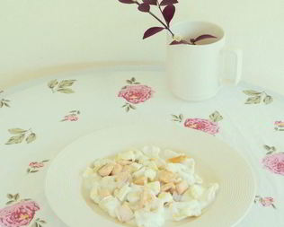 Тыквенные ньокки в соусе бешамель с форелью и сыром Бри