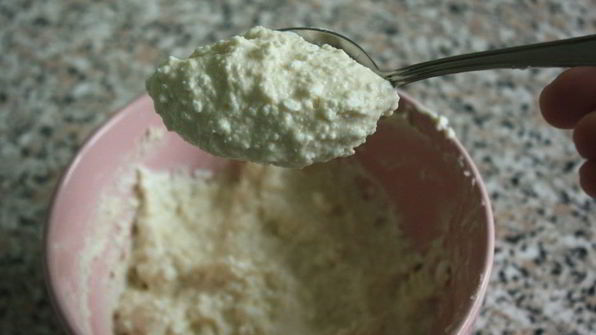 ленивые вареники с вишневым соусом