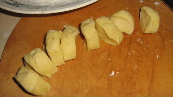 паровые вареники с зеленью и яйцом