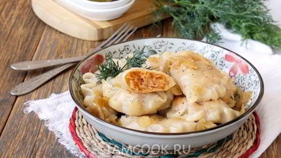 Постные вареники с капустой