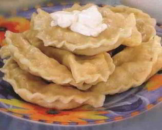 Вареники из гречневой муки с творогом по-украински