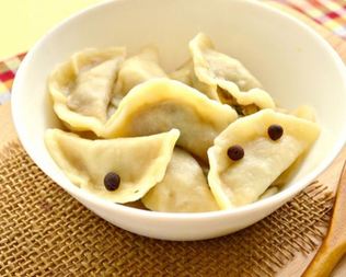 Вареники с капустой и зеленью