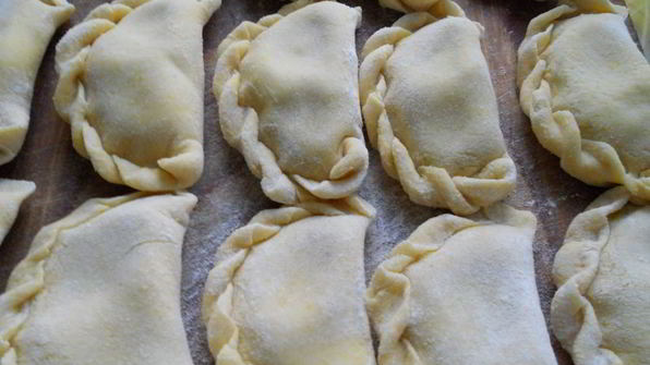 вареники с картофелем на сыворотке и кукурузной муке