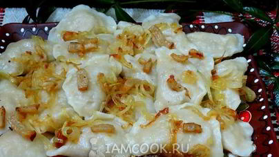 Вареники с квашеной капустой и картошкой