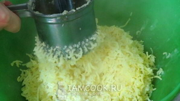 вареники с квашеной капустой и картошкой