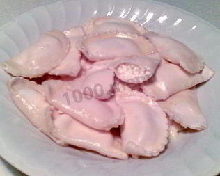 Вареники с медовой сметаной