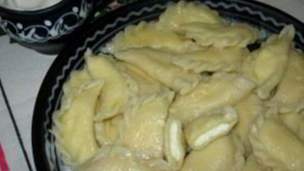 вареники с творогом и вишней