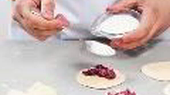 вареники с вишней в мультиварке