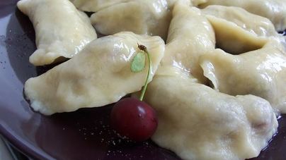 Вареники с вишней