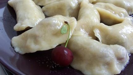 Вареники с вишней