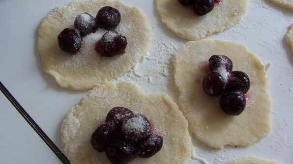 вареники с вишней