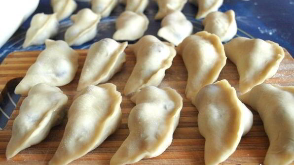 вареники с вишнями из постного заварного теста