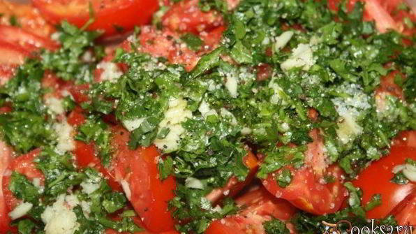 жаркое с говяжьими ребрышками и летними овощами