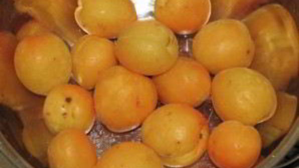 абрикос в сиропе на зиму