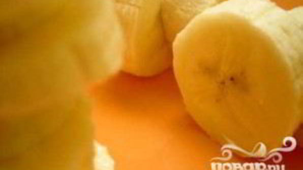 коктейль из замороженного йогурта с лаймом и бананом