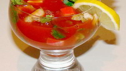 Коктейль с креветками и авокадо