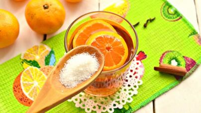 Мандариновый напиток с корицей