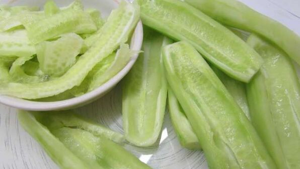 огуречный лед с мятным сиропом