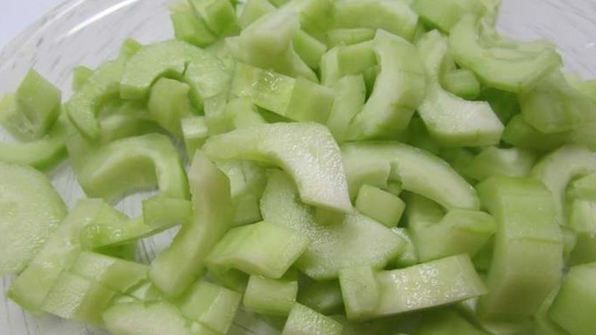 огуречный лед с мятным сиропом