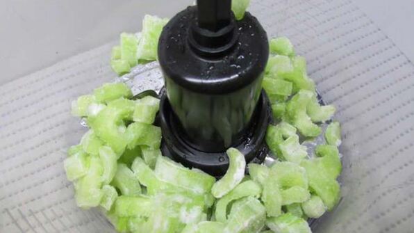 огуречный лед с мятным сиропом