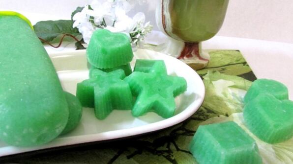 огуречный лед с мятным сиропом