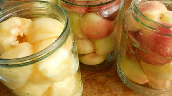 персики консервированные в сиропе