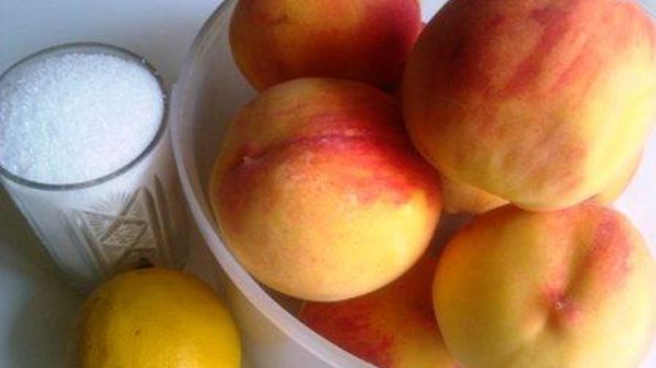 персики в сиропе