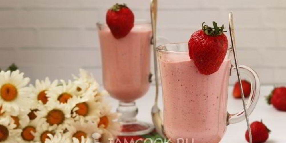 Рецепт протеиновый коктейль с клубникой и творогом
