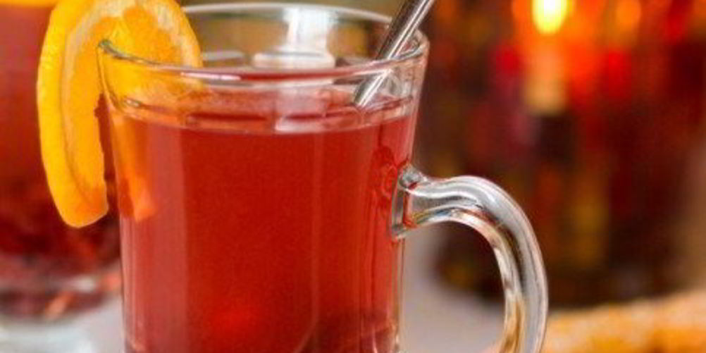 Рецепт рождественский пунш с сидром, ромом и клюквой
