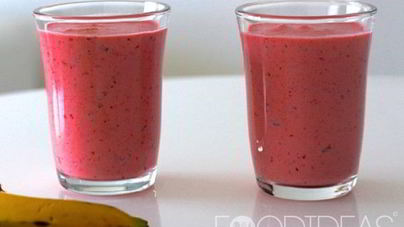 Клубнично-банановый смузи