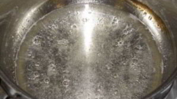 вишня в сиропе с косточкой