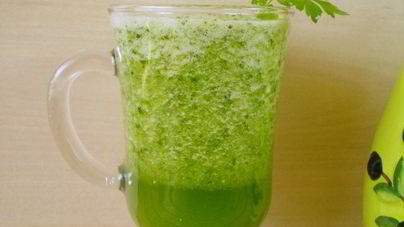 Зеленый коктейль с огурцом