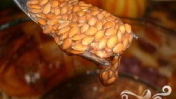 зеленый витаминный напиток с семенами льна