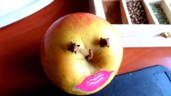 фруктовый салат гусеничка