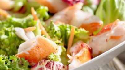 Крабовый салат с рисом