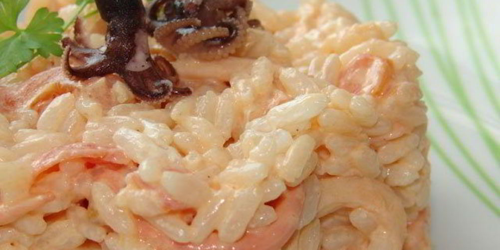 Рецепт рисовый салат с морским коктейлем
